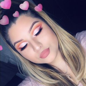 Meet your Posher, Chiara